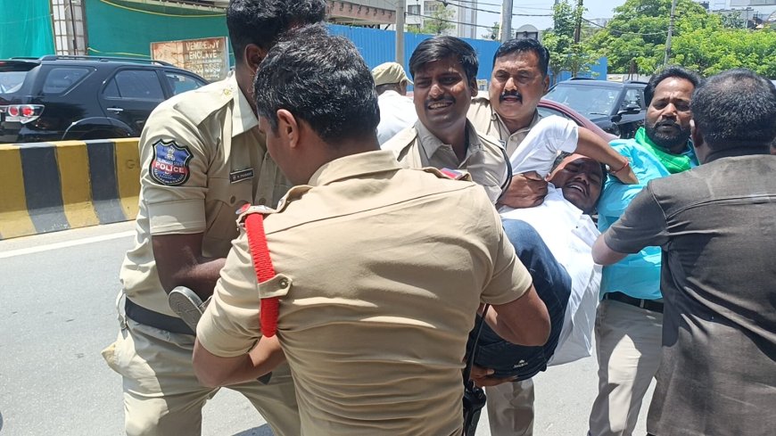 ఎసిబి ఆఫీస్ ముందు శివ నాయక్ ను అరెస్టు చేసిన పోలీసులు 