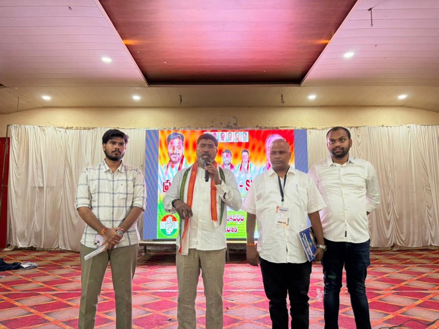 ప్రజాస్వామ్య పరిరక్షణకు కాంగ్రెస్ కార్యకర్తలు పోరాడాలి: అలంపూర్ మాజీ ఎమ్మెల్యే సంపత్ కుమార్ పిలుపు