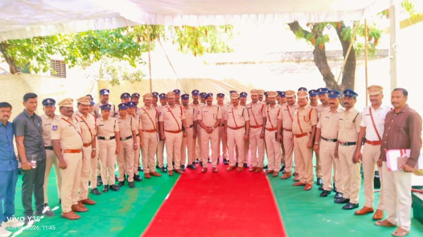 సూర్యాపేట ఒకటో పట్టణ పోలీస్ స్టేషన్‌ను వార్షిక తనిఖీ చేసిన జిల్లా ఎస్పీ నరసింహ