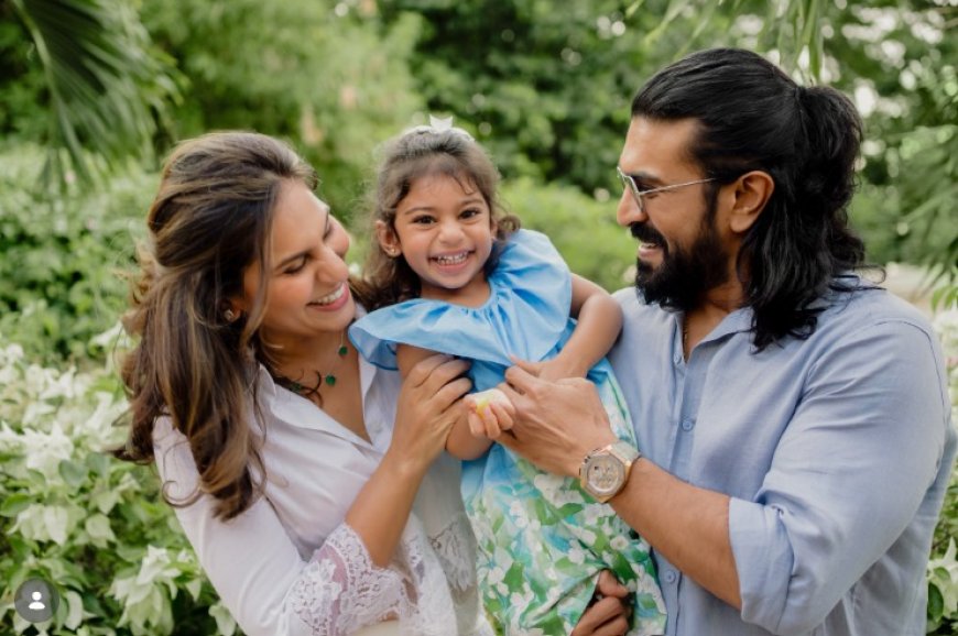 ఎట్టకేలకు క్లిన్‌కార ఫేస్ రివీల్ చేసిన రామ్ చరణ్ -ఉపాసన దంపతులు.