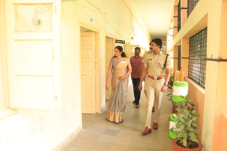 కట్టుదిట్టమైన భద్రత ఏర్పాట్ల మధ్య నీట్ యూజీ 2026 పరీక్షలు
