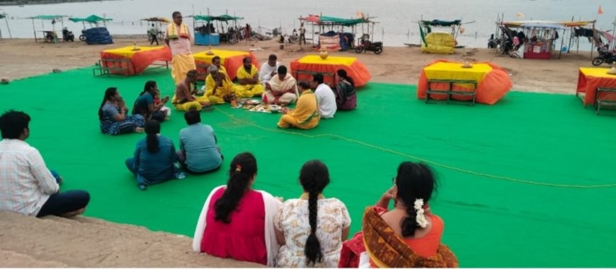 అంగరంగ వైభవంగా భక్తిశ్రద్ధలతో భద్రాద్రిలో గోదావరి హారతి