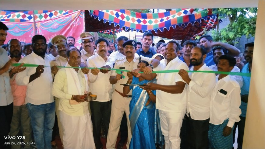 ఒక్క సీసీ కెమెరా 100 మందితో సమానం డి.ఎస్పి