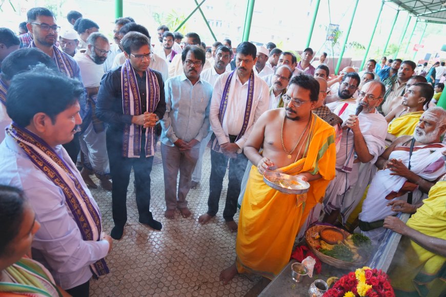 భద్రాచల శ్రీ సీతారామచంద్ర స్వామి వారి ఆలయ పునరుద్ధరణ పనులు ప్రారంభం