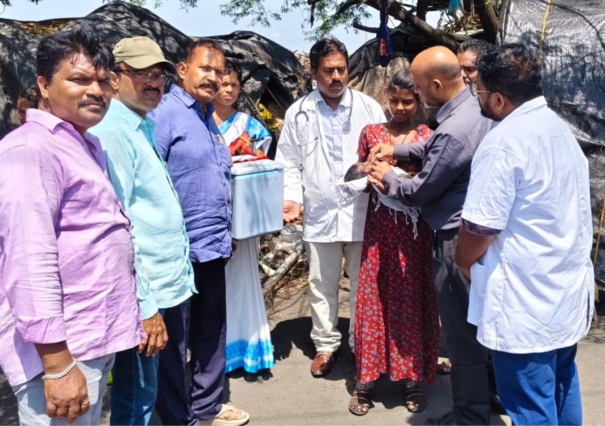 బొగ్గుల బట్టి  లో నివసించే పిల్లలకు *పోలియో చుక్కలు 