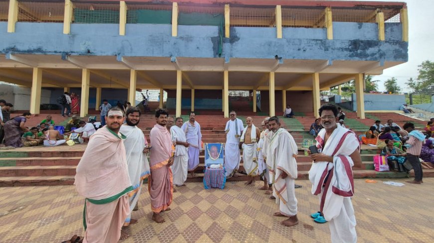 బ్రాహ్మణ పురోహిత సంఘం ఆధ్వర్యంలో మాజీప్రధానిస్వర్గీయ పివిజయంతి వేడుకలు
