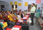 లెక్కల మాస్టారైన జిల్లా కలెక్టర్