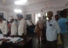 తాసిల్దార్ కార్యాలయం చుట్టూ ప్రదక్షిణలు