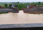*జెసిబి తో కాల్వ తీసి నీటి మళ్లింపు*