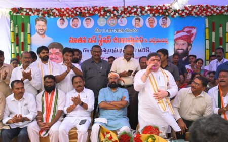 తెలంగాణ ప్రజా ప్రభుత్వం అధికారంలోకి వచ్చిన 48 గంటల వ్యవధిలోనే మహిళలకు ఉచిత బస్ సౌకర్యం కల్పించాం