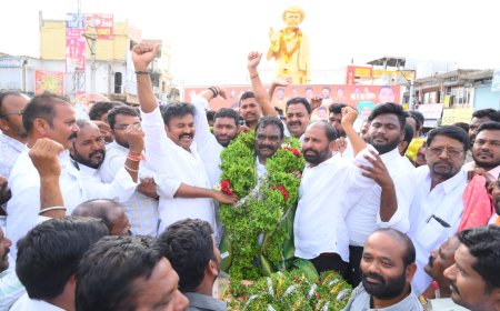 ఘనంగా ఎమ్మెల్యే మందుల సామేలు జన్మదిన వేడుకలు