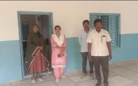 నలుగురు ఉపాధ్యాయులు సస్పెండ్