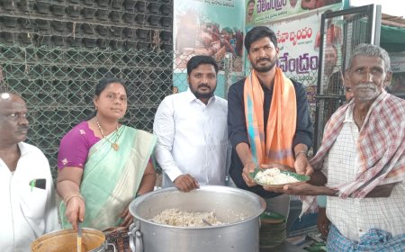 అభిమానుల మధ్య ఘనంగా 14వ వార్డ్ కౌన్సిలర్ గాలి సాయి జన్మదిన వేడుకలు 