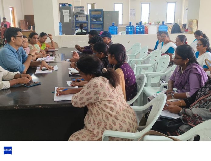 PHC మెడికల్ ఆఫీసర్లకు, Phc సూపర్‌వైజర్లతో జిల్లా నెలవారీ రివ్యూ మరియు Ncd రివ్యూ 