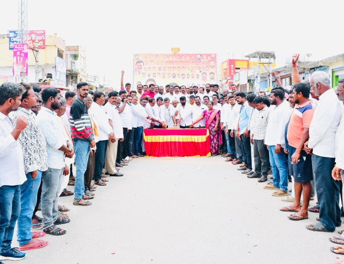 ఘనంగా ఎంపీ చామల కిరణ్ కుమార్ రెడ్డి జన్మదిన వేడుకలు