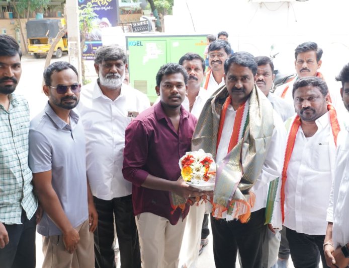 రాయల్ డిజిటల్ ఎక్స్‌రే సెంటర్ ఘనంగా ప్రారంభం