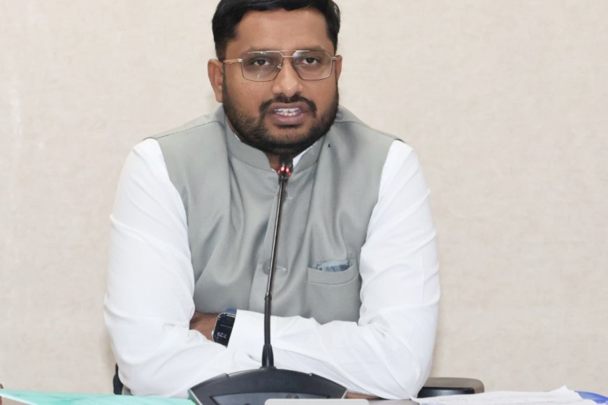పిడుగుపాటు ఘటనల్లో మృతి చెందిన 8 కుటుంబాలకు రూ.6 లక్షల చొప్పున ఎక్స్‌గ్రేషియా సాయం విడుదల