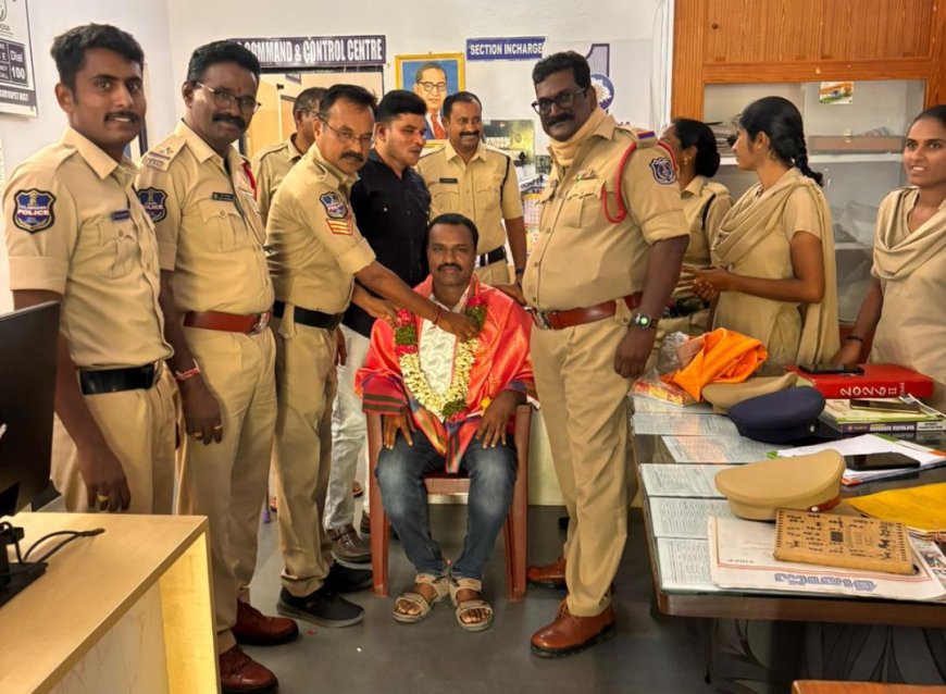 బదిలీపై వెళ్తున్న రైటర్ బజార్ కి ఘన సన్మానం..