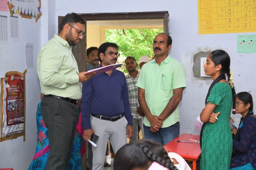 లెక్కల మాస్టారైన జిల్లా కలెక్టర్