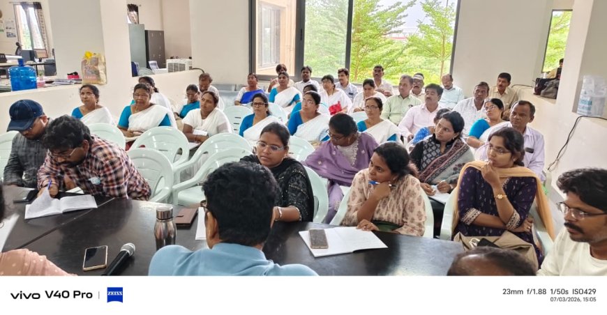 PHC మెడికల్ ఆఫీసర్లకు, Phc సూపర్‌వైజర్లతో జిల్లా నెలవారీ రివ్యూ మరియు Ncd రివ్యూ 