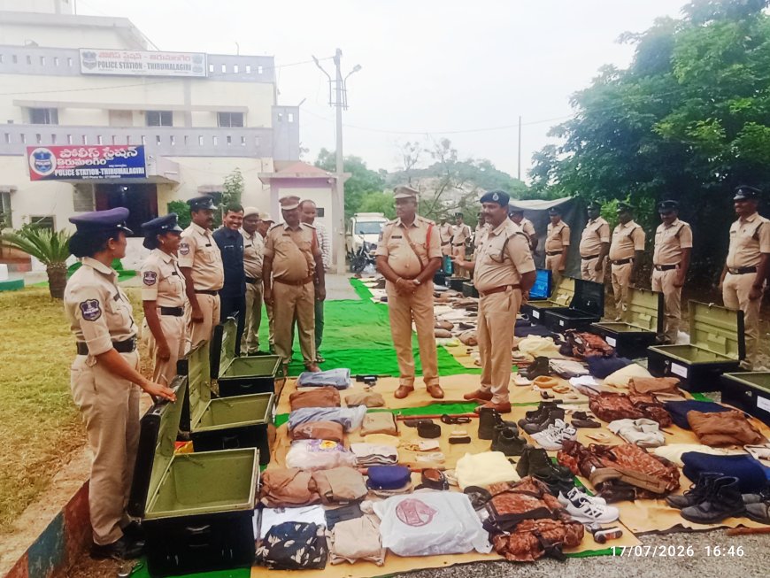 తిరుమలగిరి పోలీస్ స్టేషన్ ను తనిఖీ చేసిన డిఎస్పి
