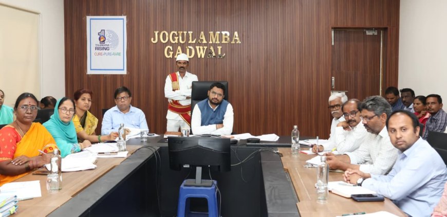 రైతులు ఆరుతడి పంటలు సాగు చేసేలా ప్రోత్సహించాలి