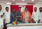 వత్తిళ్లకు తలొగ్గొద్దు