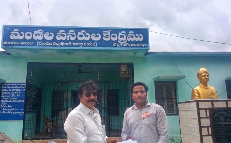 ఆదర్శ విద్యా మందిరంపై తక్షణమే కఠిన చర్యలు తీసుకోవాలి
