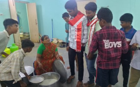 హాస్టళ్లలో ఉన్న సమస్యలను వెంటనే పరిష్కరించాలి