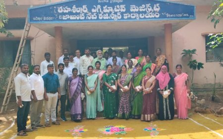 బి ఎల్ వో లను సన్మానించిన