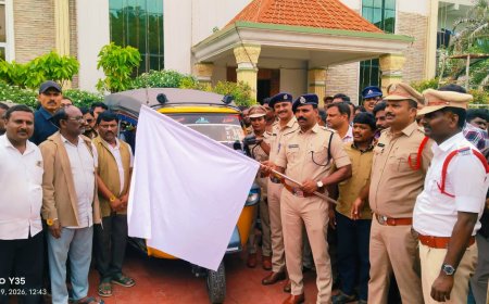 కోదాడ పట్టణ ట్రాఫిక్ పోలీసులు మరియు పట్టణ పోలీసుల ఆధ్వర్యంలో ఏర్పాటుచేసిన ఆటో డ్రైవర్ల అవగాహన సదస్సు