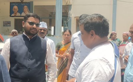 బీసీ కాలనీలో ప్రాథమిక పాఠశాలను త్వరగా పూర్తి చేయాలి కలెక్టర్ కు గ్రామ  సర్పంచ్ విజ్ఞప్తి.