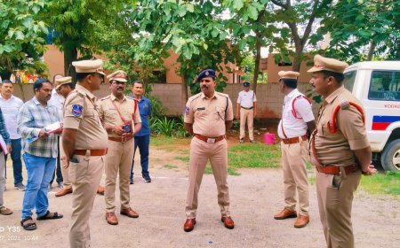 డీఎస్పీ కార్యాలయం, ట్రాఫిక్ పోలీస్ స్టేషన్ లను వార్షిక తనికి చేసిన ఎస్పీ నరసింహ