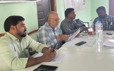 పెద్ద దిన్నె గ్రామంలో ఎస్ ఐ ఆర్ ప్రక్రియ పరిశీలన ఎమ్మార్వో