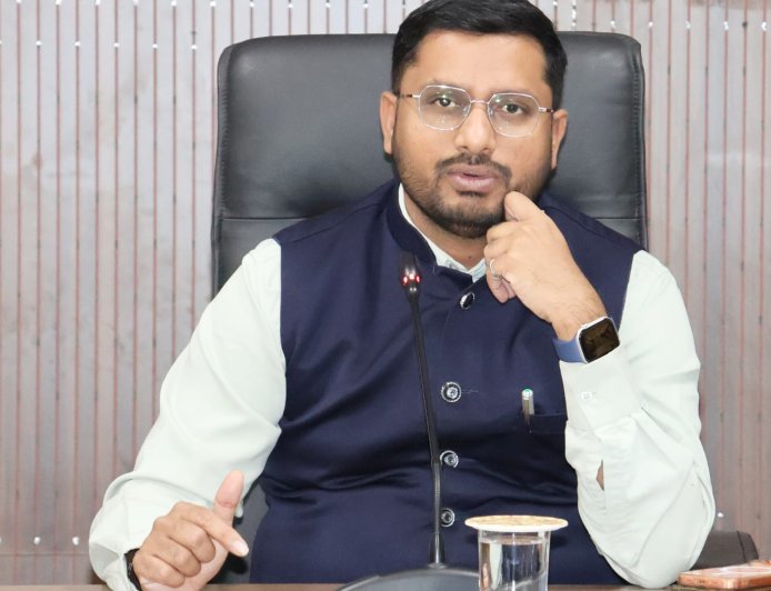ఎన్నుమరేషన్ పత్రాలను తిరిగిచ్చేందుకు మూడు రోజులే గడువు.