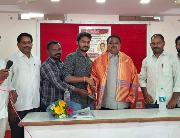 వత్తిళ్లకు తలొగ్గొద్దు