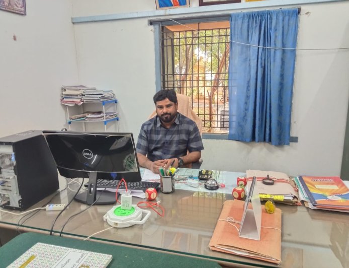 ఎస్ ఐ ఆర్ కార్యక్రమం 100%పూర్తి.ఇటిక్యాల తహసిల్దార్ శ్రీకాంత్ రెడ్డి వెల్లడి.