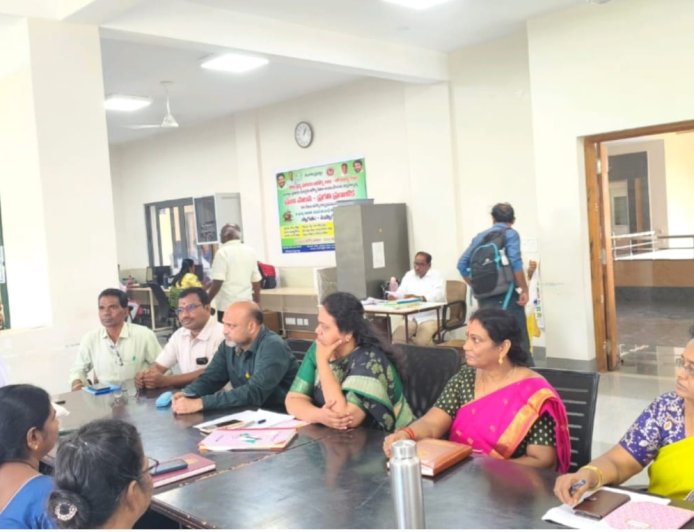 పీర్ ఎడ్యుకేషన్ కార్యక్రమంపై ఆశా నోడల్స్, ఫెసిలిటేటర్లకు శిక్షణ.