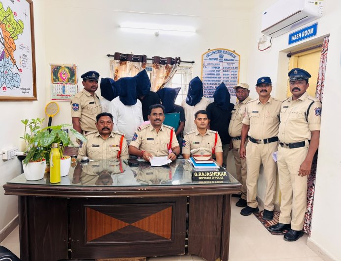 ప్రజా భద్రతకు భంగం కలిగిస్తే కఠిన చర్యలు తప్పవు
