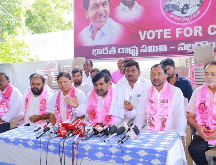 ఉమ్మ‌డి నల్లగొండ జిల్లాకు చెందిన‌ ఇక్క‌డి వ్య‌వ‌సాయాన్ని ఆగం చేస్తున్నారు