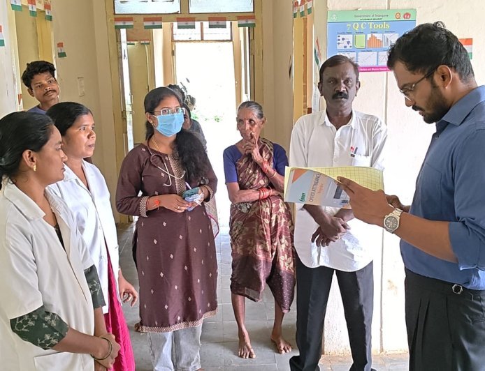 తాడ్వాయి మండలంలోని కాటాపూర్ గ్రామంలో ప్రాథమిక ఆసుపత్రిని ఆకస్మికంగా తనిఖీ