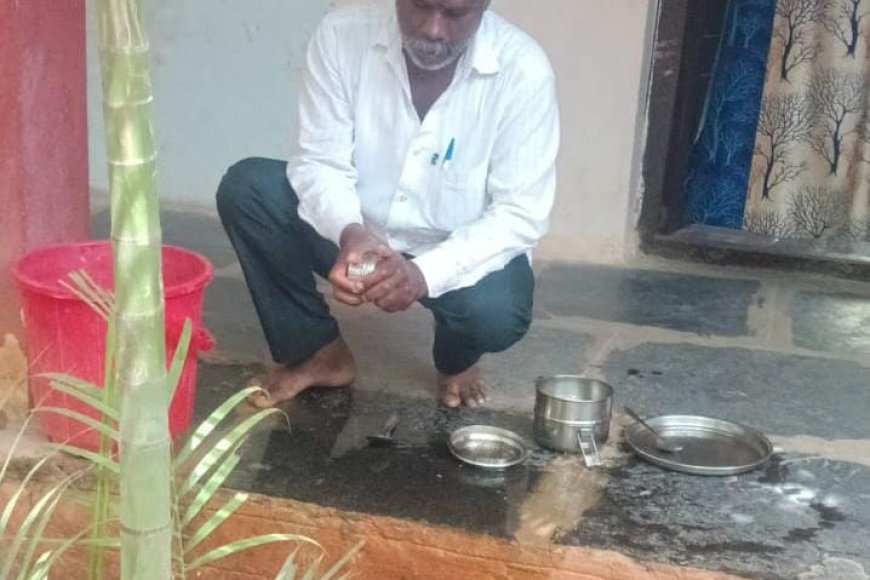 గట్టు ఎంఆర్ఓ కార్యాలయంలో అటెండర్‌తో వెట్టిచాకిరి?
