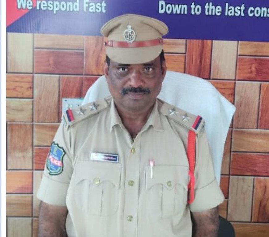 అత్యవసర సేవలకు 112 డయల్ చేయండి: ఎస్సై వెంకట్ రెడ్డి