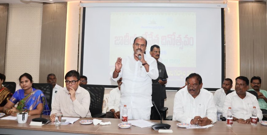 గద్వాల చేనేత బ్రాండ్ ను కాపాడుకోవాలి. 