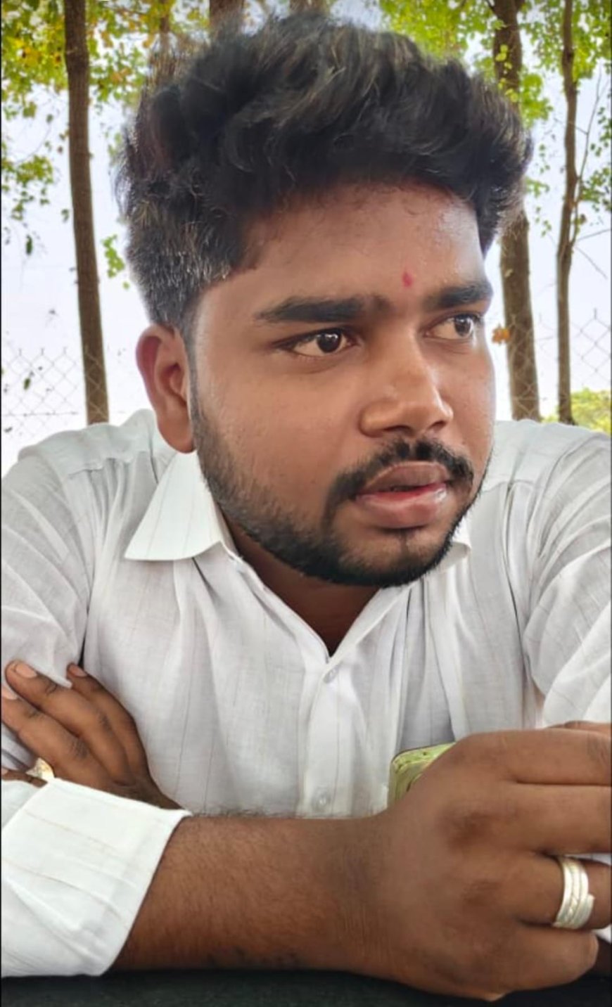 రెండు బైక్లు ఢీకొని యువకుడి మృతి 