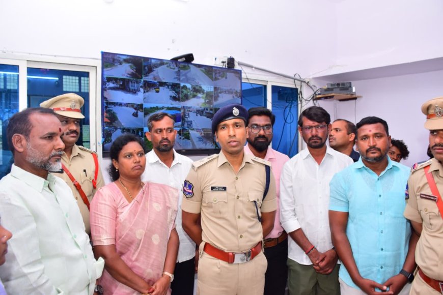 నేరాల నియంత్రణ, కేసుల ఛేదనలో సీసీ కెమెరాల పాత్ర కీలకం: జిల్లా ఎస్పీ అశోక్ కుమార్