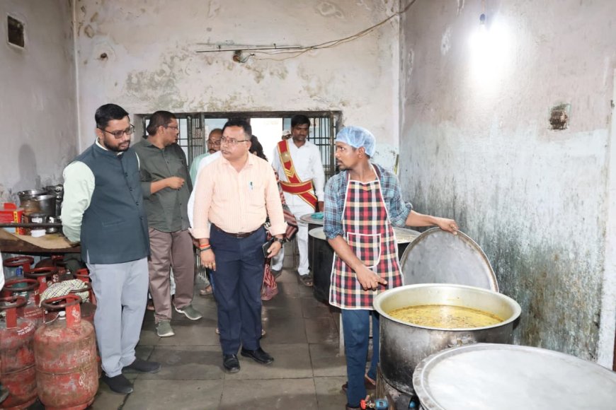 విద్యార్థులు ఉన్నత లక్ష్యాలతో ముందుకెళ్లాలి