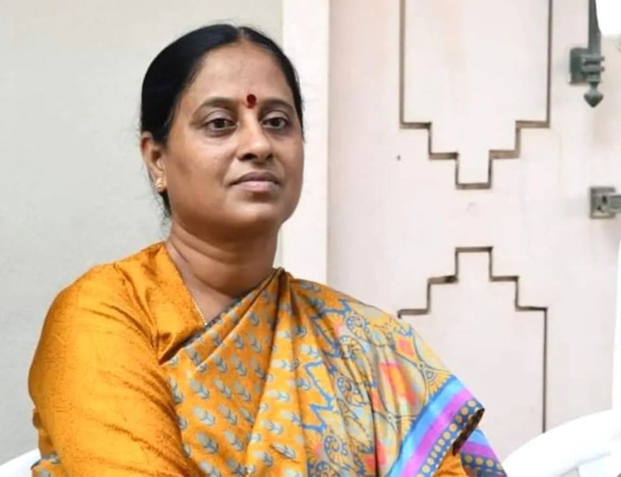 కొండా కుటుంబాన్ని పార్టీ నుంచి సస్పెండ్ చేయండి..