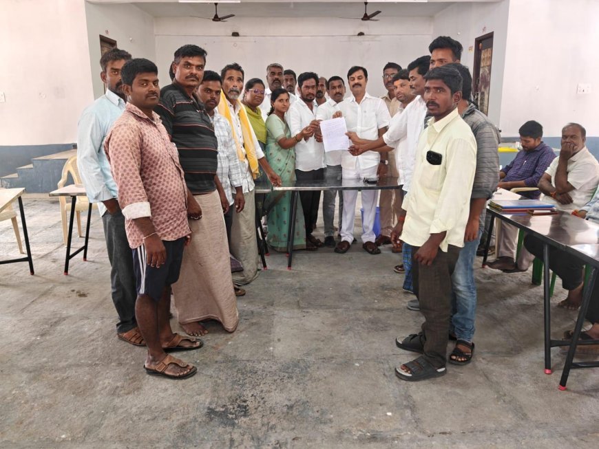 బీచుపల్లి  మత్స్యకారులకు పర్యాటకులను రక్షించడానికి  
