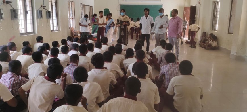 ఇటిక్యాల గురుకుల స్కూల్ విద్యార్థులకు వైద్య పరీక్షలు